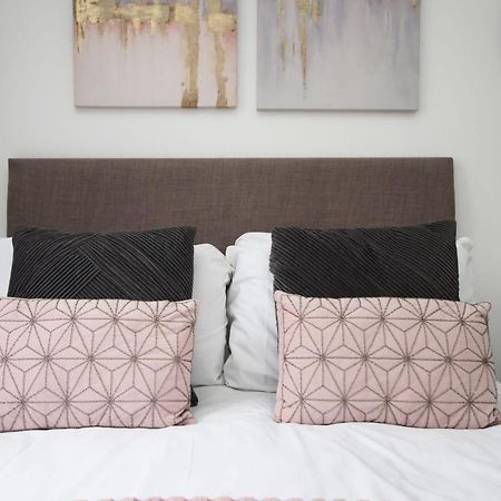 Beachview By Mia Living Close To Beach, Free Parking, Modern 2 Bedroom Apartment Barry Luaran gambar